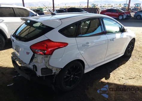 2018 Ford Focus St z USA, uszkodzony, nr VIN 1FADP3L94JL230686